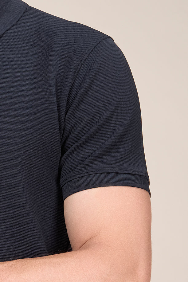 TANGY HALF TSHIRT | BLACK - Image 8